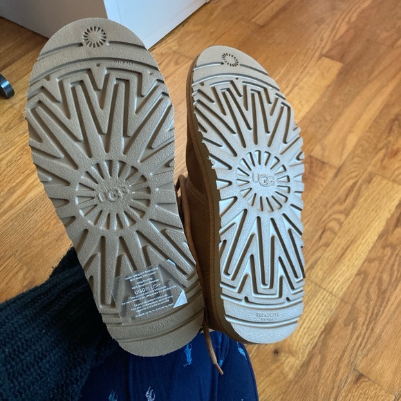 UGG Neumel boots - Picture 2 of 4